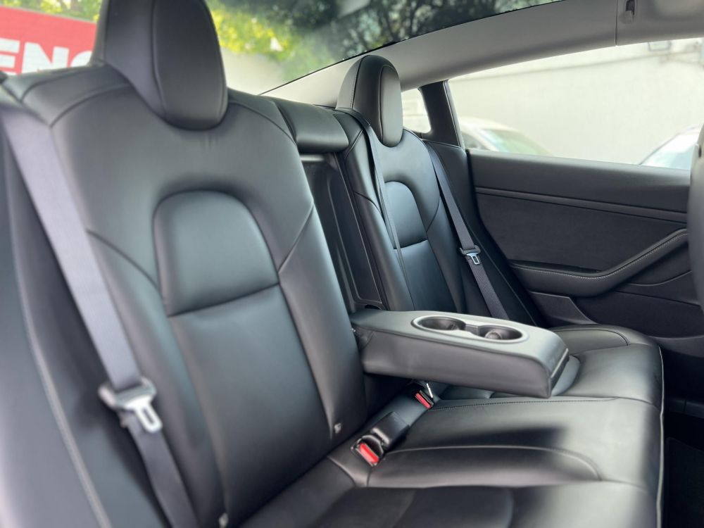 TESLA MODEL 3 Long Range AWD (Automata) Gyári akku és hajtásgarancia!