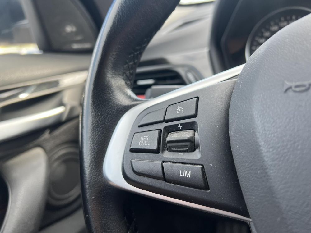 BMW X1 xDrive20i (Automata) M.o.-i. 1.tul. Márkaszervizelt!