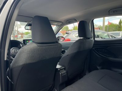 TOYOTA YARIS CROSS 1.5 VVT-i Active Gyári garancia Carplay Űlésfűtés 42e km!