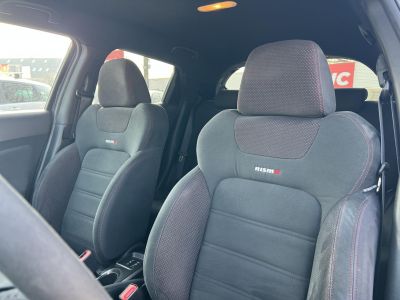 NISSAN JUKE 1.6 DIG-T Nismo RS E6 69e km. Limited edition. Végig vezetett szervizkönyv. Gyári fényezés. 360 kamera