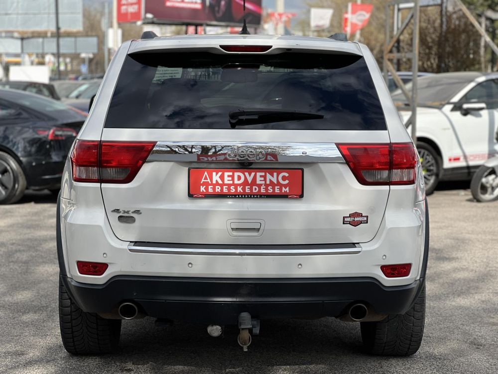 JEEP GRAND CHEROKEE 3.0 V6 CRD Overland (Automata) Xenon Memória Üléshűtés Panorámatető 3.5T vonóhorog Friss vizsga!