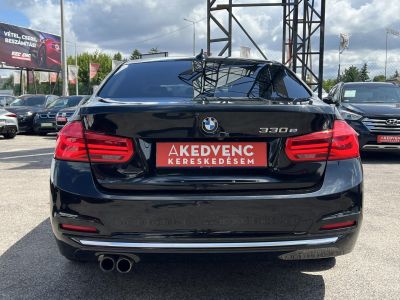 BMW 330e iPerformance Luxury (Automata) Magyarországi. Zöld rendszám. Márkaszervizelt!
