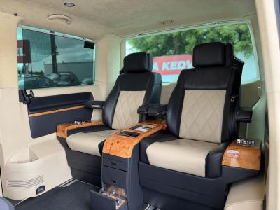 VOLKSWAGEN MULTIVAN Highline Business VIP Nagyon ritka kivitel!