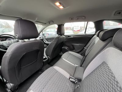 OPEL ASTRA K Sports Tourer 1.5 CDTI Business Edition Tolatóradar. tempomat. keveset futott