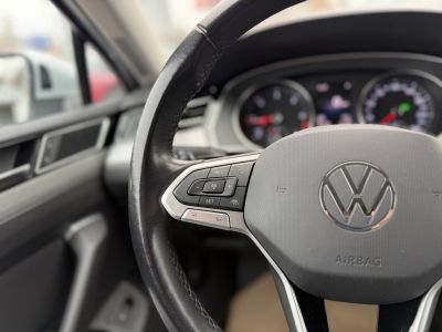 VOLKSWAGEN PASSAT Variant 2.0 TDI SCR Business DSG Szervizelt el.2t vonóhorog vez.ülés masszírozás