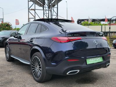MERCEDES-BENZ GLC 300 e 4Matic 9G-TRONIC Plug-in hybrid Coupe AMG csomag. 4e km. garanciális. újszerű. mátrix led. ÁFÁS!