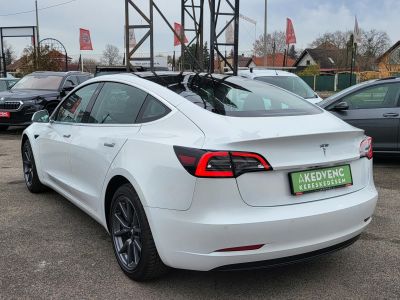TESLA MODEL 3 Standard Range Plus Aut LED Panoráma Kamera Keyless Ülésfűtés