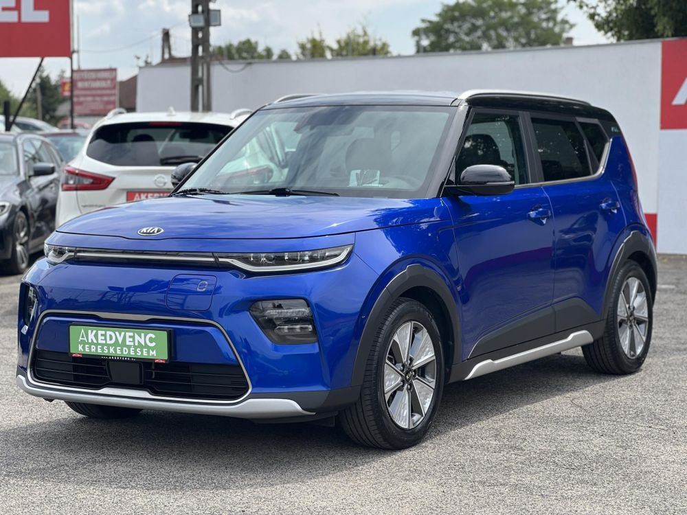 KIA SOUL EV 64kWh Gold 114e km. magas felszereltség. head-up. üléshűtés. carplay. 400+km hatótáv!