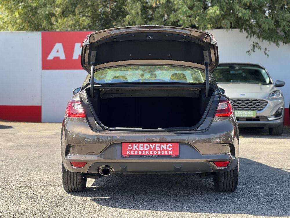 RENAULT MEGANE GrandCoupé 1.6 SCe Limited Magyarországi. 106e km Gyári fényezés Márkaszervizelt!