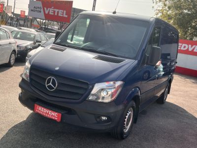 MERCEDES-BENZ SPRINTER 316 CDI 906.633.13 Kamera Ülésfűtés Vonóhorog Tolatóradar Bi-xenon Állófűtés