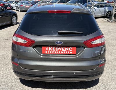 FORD MONDEO 1.5 TDCi Business PANORÁMATETŐ. LED. CARPLAY. tolatókamera. szervizelt
