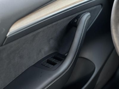 TESLA MODEL 3 Performance AWD (Automata) 76e km. AMD Ryzen. mátrix LED. hőszivattyú. garanciális. megkímélt állapot!