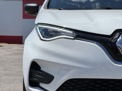 RENAULT ZOE E-Tech Electric 110 52 kWh Life 63e km. 300km hatótáv. CARPLAY!