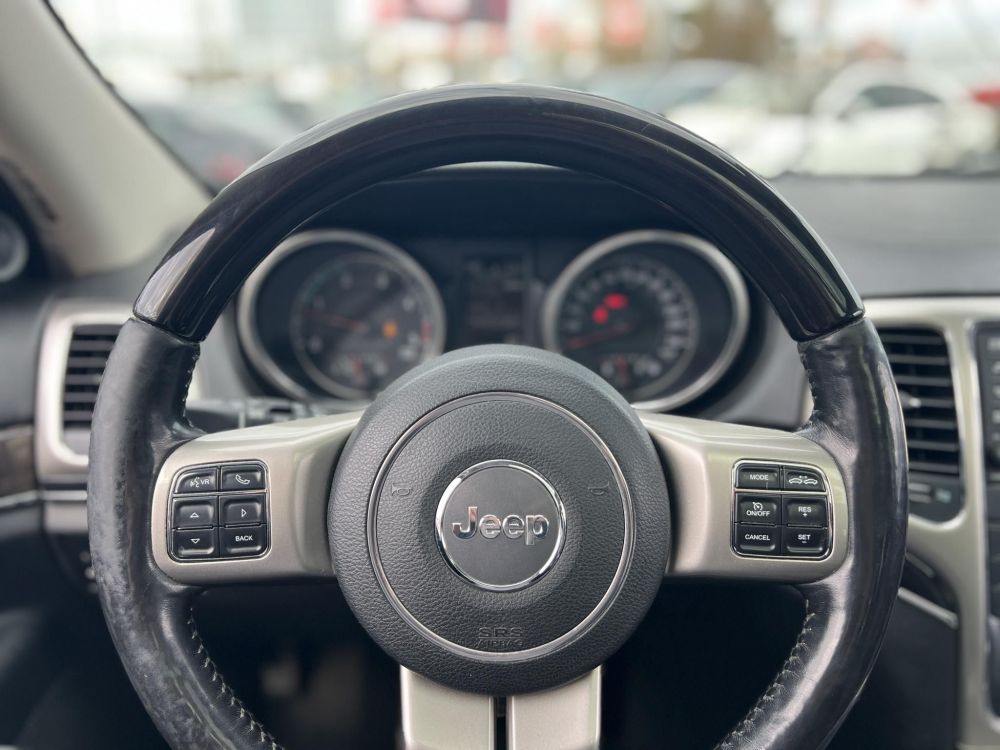 JEEP GRAND CHEROKEE 3.0 V6 CRD Overland (Automata) Xenon Memória Üléshűtés Panorámatető 3.5T vonóhorog Friss vizsga!