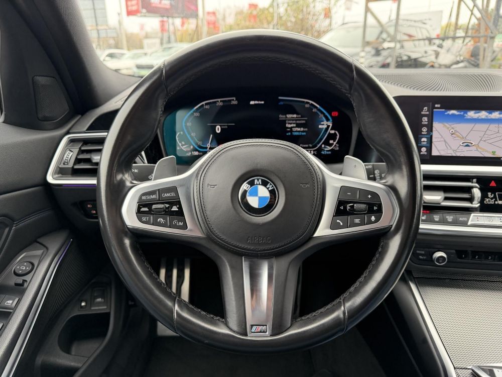BMW 330e M Sport (Automata) Frissen szervizelt. Új téli gumik!