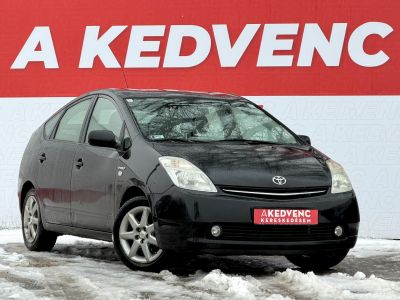 TOYOTA PRIUS 1.8 HSD Sol (Automata) JBL 186e km. Megkímélt állapot. 4 évszakos gumik!