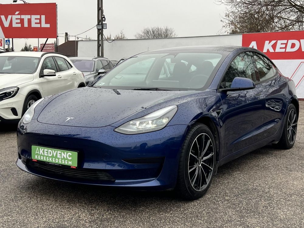 TESLA MODEL 3 RWD (Automata) 34e km. 2030-ig garancia