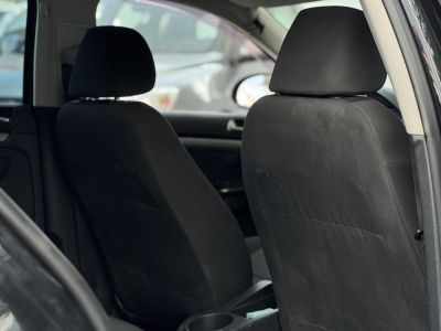 VOLKSWAGEN JETTA 1.6 Comfortline DSG Magyarországi Tolatóradar Navi Tempomat!