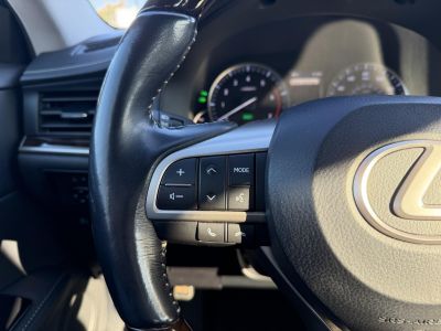 LEXUS ES 300H 112e km. Fakormány. ülésszellőzés. kormányfűtés. kamera. roló!