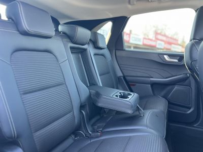 FORD KUGA 2.5 PHEV Titanium X CVT 40e km. Bang and Olufsen. Carplay. Ülésfűtés. Kifogástalan állapot!