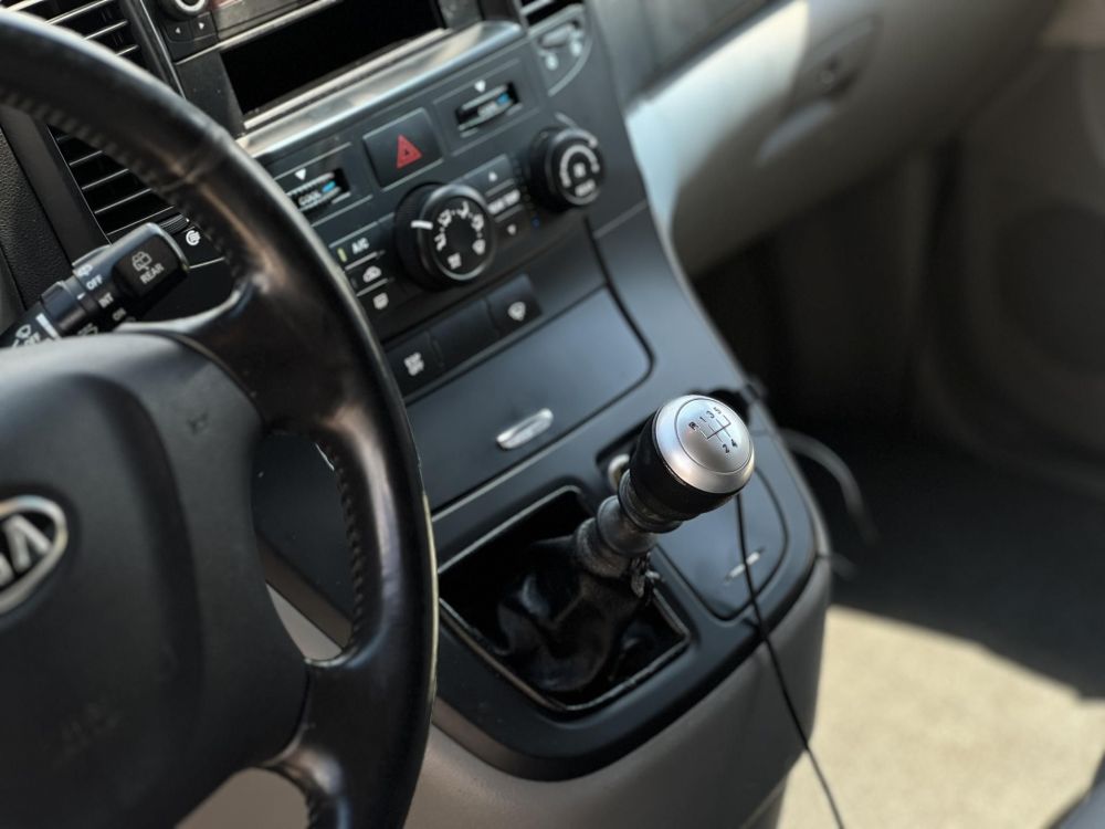 KIA CARNIVAL 2.9 CRDi EX (7 személyes ) klíma. tempomat. tolatókamera. tolatóradar. vonóhorog!