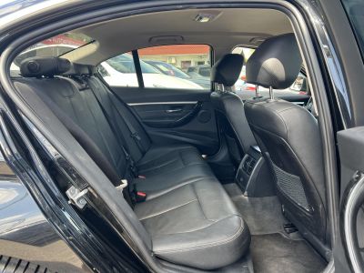 BMW 330e iPerformance Luxury (Automata) Magyarországi. Zöld rendszám. Márkaszervizelt!