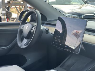 TESLA MODEL Y Long Range AWD (Automata) mátrix LED. hőszivattyú. prémium hifi. garanciális!