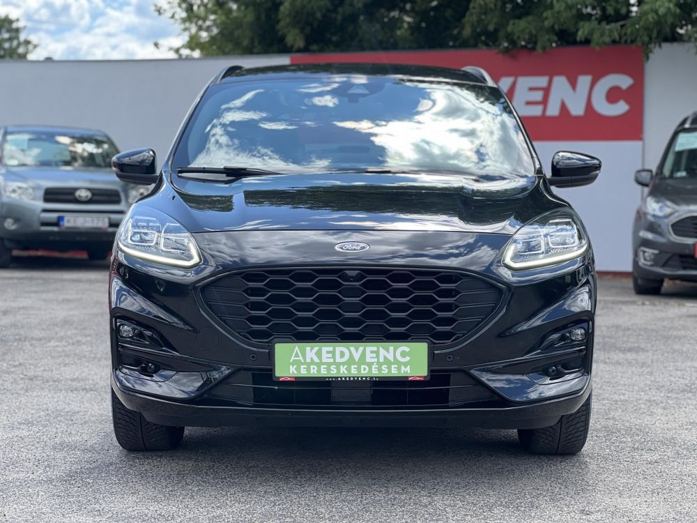 FORD KUGA 2.5 FHEV ST-Line X CVT 42e km. újszerű állapot