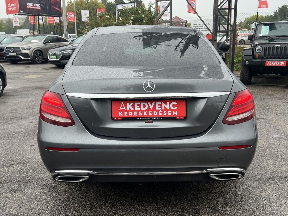 MERCEDES-BENZ E 220 d 9G-TRONIC 134e km. MAGYARORSZÁGI/WIDESCREEN/LED/KAMERA/CARPLAY!