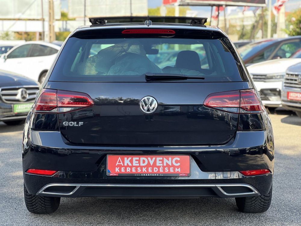 VOLKSWAGEN GOLF VII 2.0 TDI BMT Comfortline DSG 62e km. panorámatető. virtual cockpit. téli-nyári kerék szett!