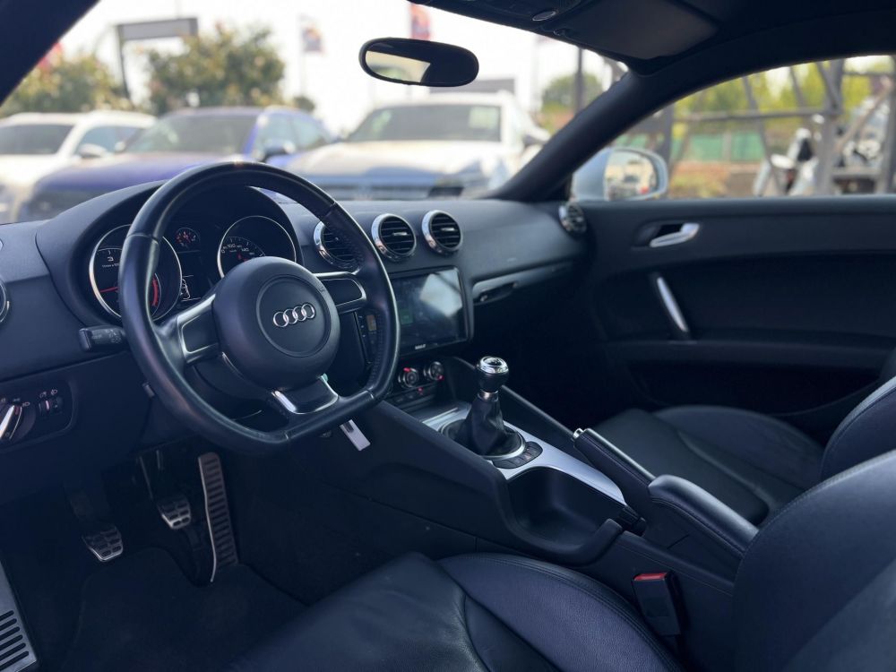 AUDI TT Coupe 2.0 TDI Quattro DPF Sérülésmentes Dokumentált előélet Carplay!