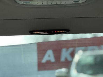 MERCEDES-BENZ E-OSZTÁLY E 200 Avantgarde (Automata) Napfénytető Ülésfűtés F1 váltó Bőr belső Ex taxi a legjobb áron!