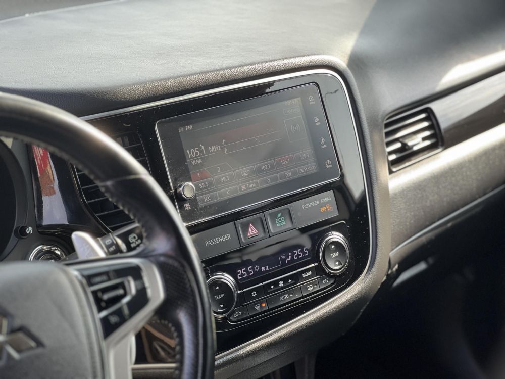 MITSUBISHI OUTLANDER 2.0 PHEV Intense Plus 4WD CVT 114e km