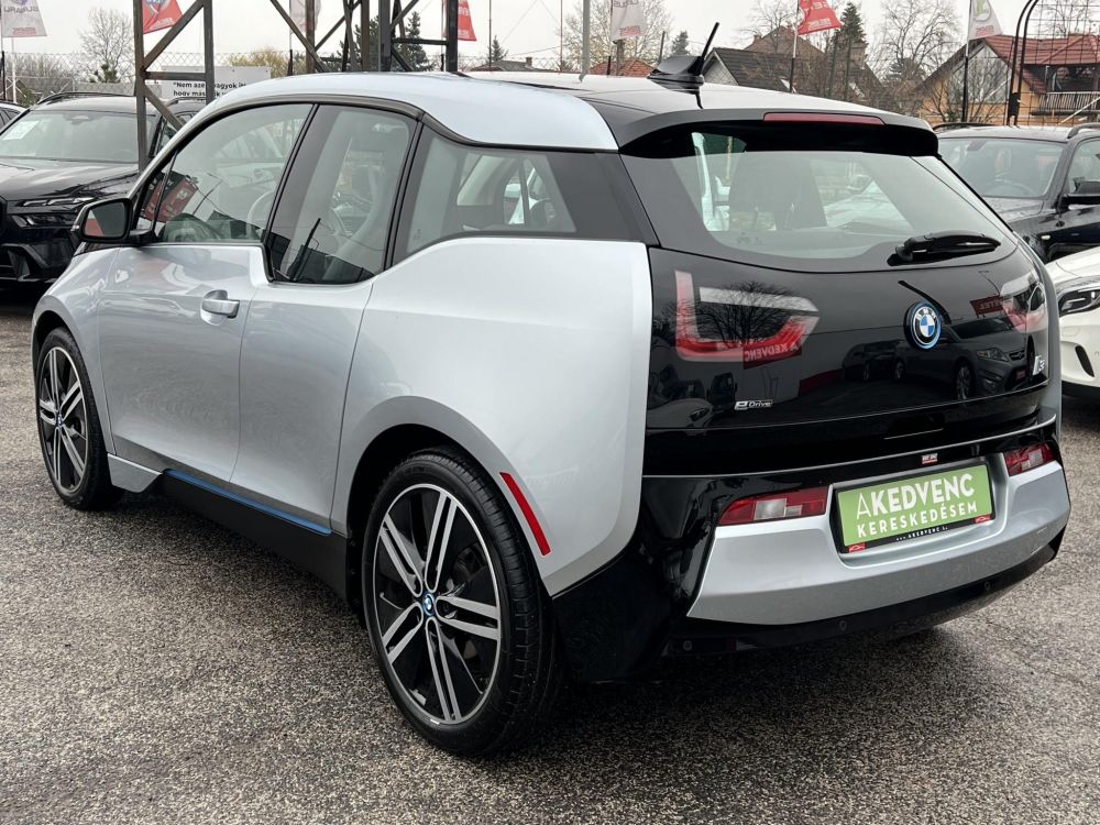 BMW I3 (Automata) 60Ah 59e km. Loft belső Navi Ülésfűtés Félbőr Bluetooth!