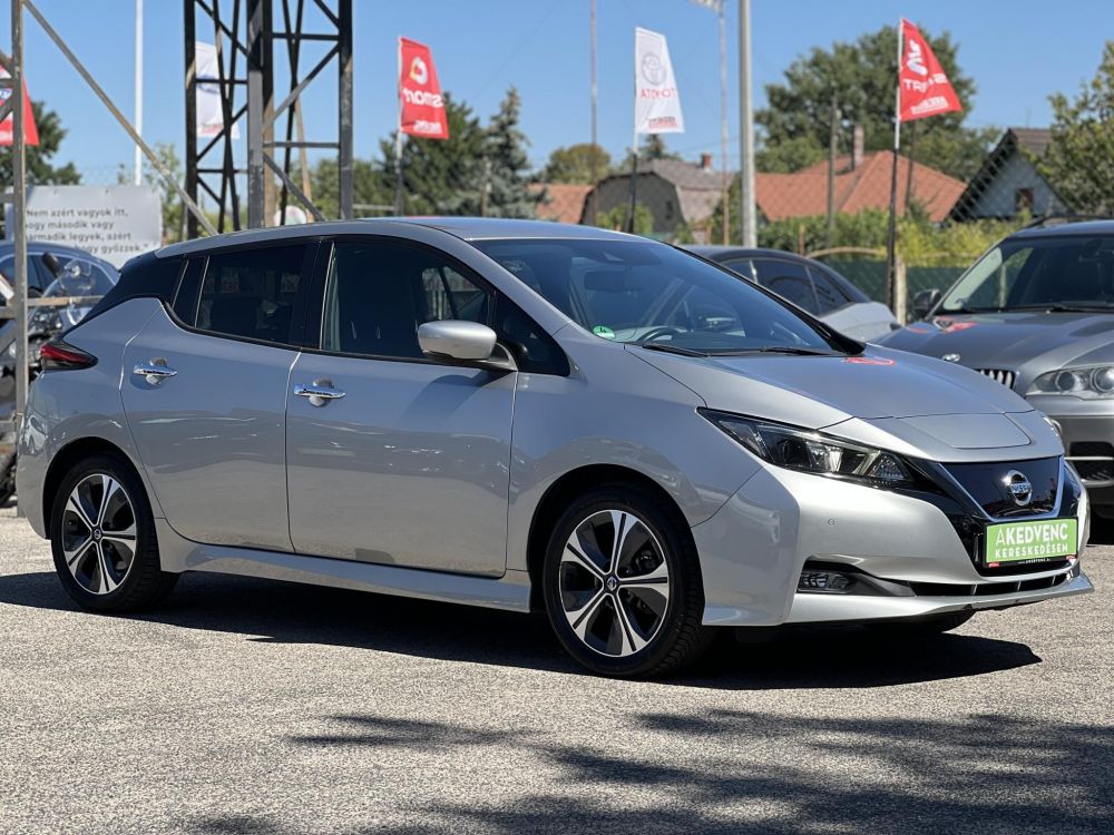 NISSAN LEAF N-Connecta 40kWh (Automata)
