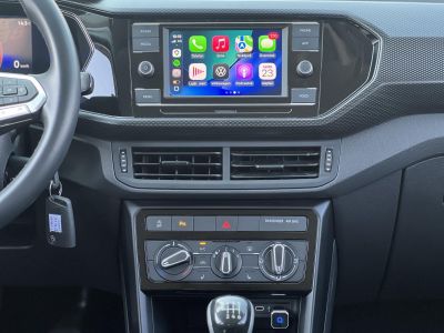 VOLKSWAGEN T-CROSS 1.0 TSI Life 24e km. M.o.-i. sérülésmentes. kifogástalan állapot. CARPLAY!