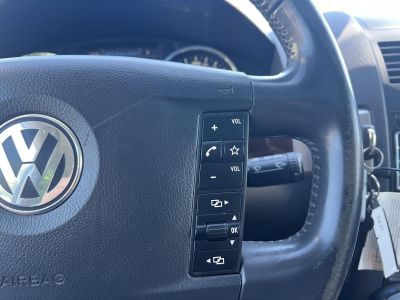 VOLKSWAGEN TOUAREG 3.0 V6 TDI Tiptronic ic Magyarországi. 3.5T vonóhorog. napfénytető. barna bőr. szervizelt!