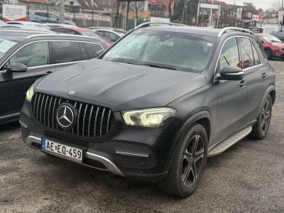 MERCEDES-BENZ GLE-OSZTÁLY GLE 300 d 4Matic 9G-TRONIC M.o.-i. márkaszervizelt. burmester. űléshűtés. memória. vonóhorog. carplay