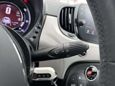 FIAT 500 1.2 8V Star Dualogic 12e km. Magyarországi Panorámatető Téli-nyári kerék Újszerű állapot!