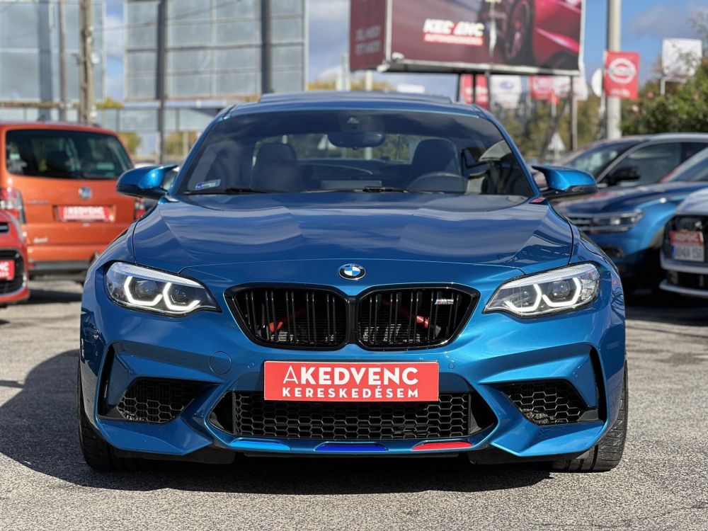 BMW M2 Competition DKG Tuningmentes. magas felszereltség. végig vezetett szervizkönyv. Apple carplay