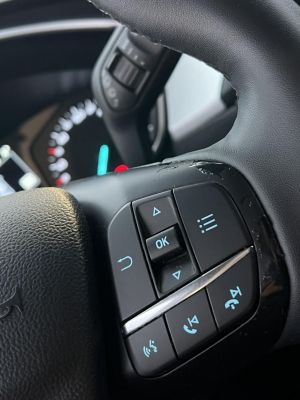 FORD FOCUS 1.0 EcoBoost Connected M.o.-i. 1.tul. Márkaszervizelt! Carplay