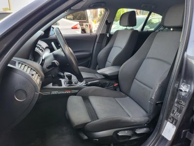 BMW 118d Friss műszaki! Xenon Tempomat Digitklíma Tolatóradar