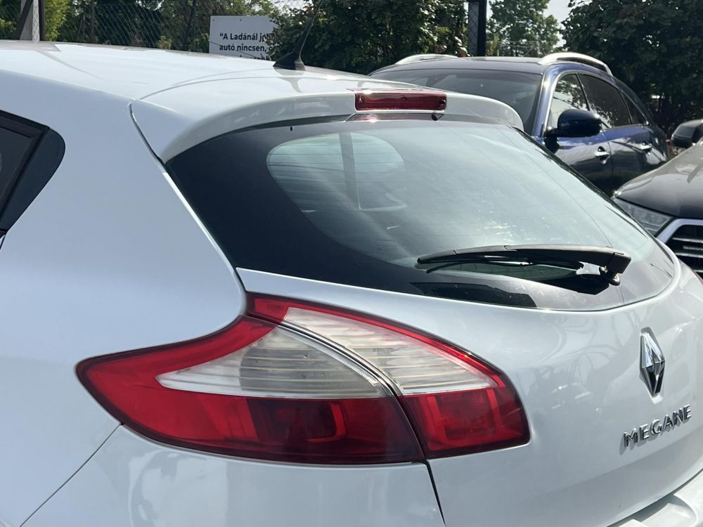 RENAULT MEGANE 1.6 Dynamique Magyarországi. teljes szerviztörténet! LEGJOBB ÁR!