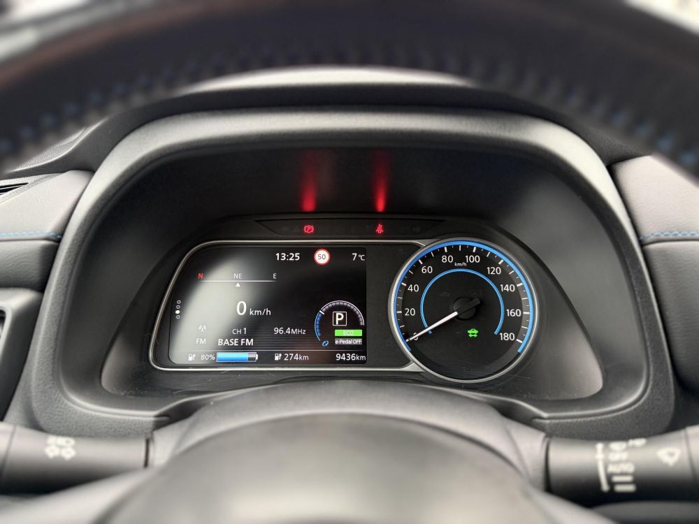 NISSAN LEAF N-Connecta e+ 62kWh (Automata) 96% akku 9e km. 360 kamera ProPilot 4x ülésfűtés