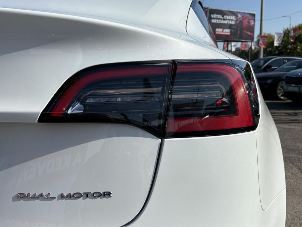TESLA MODEL 3 Long Range AWD (Automata) mátrix LED. hőszivattyú. garanciális. premium hifi. 500km-es hatótáv!