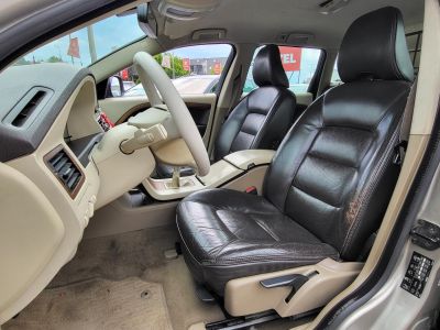 VOLVO XC70 2.4 D [D5] AWD Momentum