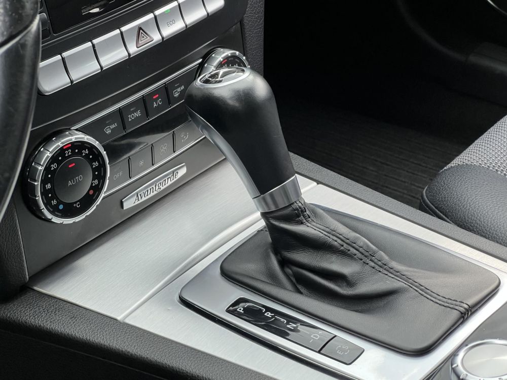 MERCEDES-BENZ C 220 CDI BlueEFFICIENCY Avantgarde (Automata) AMG csomag. Téli-nyári garnitúra. Álomszép beltér!