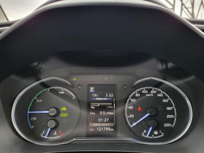 TOYOTA YARIS 1.5 Hybrid Comfort Style e-CVT 121e km. Digitklíma Kamera Bluetooth Sávváltó