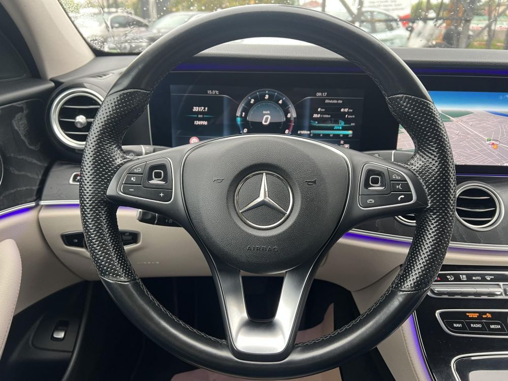 MERCEDES-BENZ E 220 d 9G-TRONIC 134e km. MAGYARORSZÁGI/WIDESCREEN/LED/KAMERA/CARPLAY!