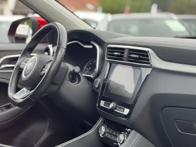 MG ZS EV Luxury. 68e km. végig vezetett márkaszerviz. Carplay. panorámatető